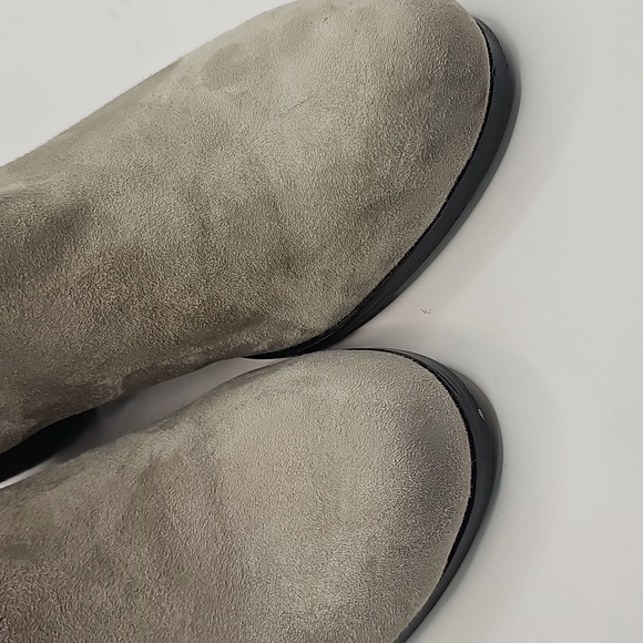 Sam Edelman Louie Fringe Suede Booties. Size 7 - Picture 6 of 9